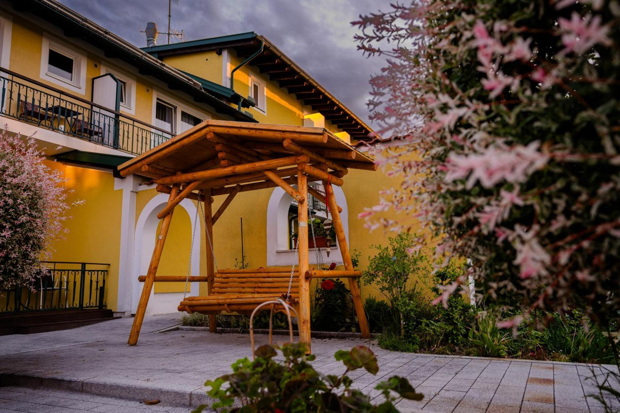 Pension Baumgartner-Berghof Obernberg am Inn Екстериор снимка