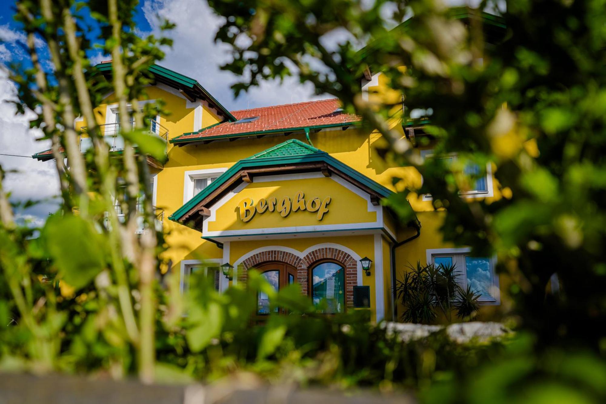 Pension Baumgartner-Berghof Obernberg am Inn Екстериор снимка